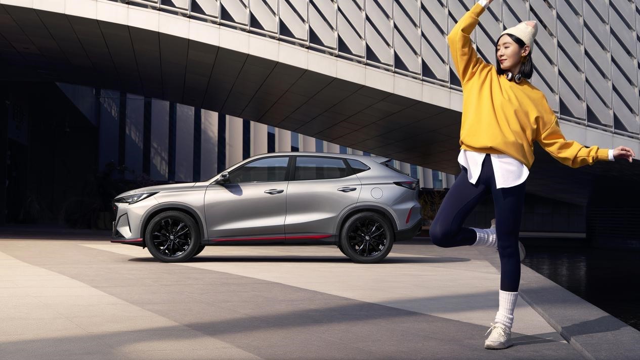 長(zhǎng)安第二代X5 PLUS/X7 PLUS上市 限時(shí)優(yōu)惠價(jià)僅7.39萬(wàn)起