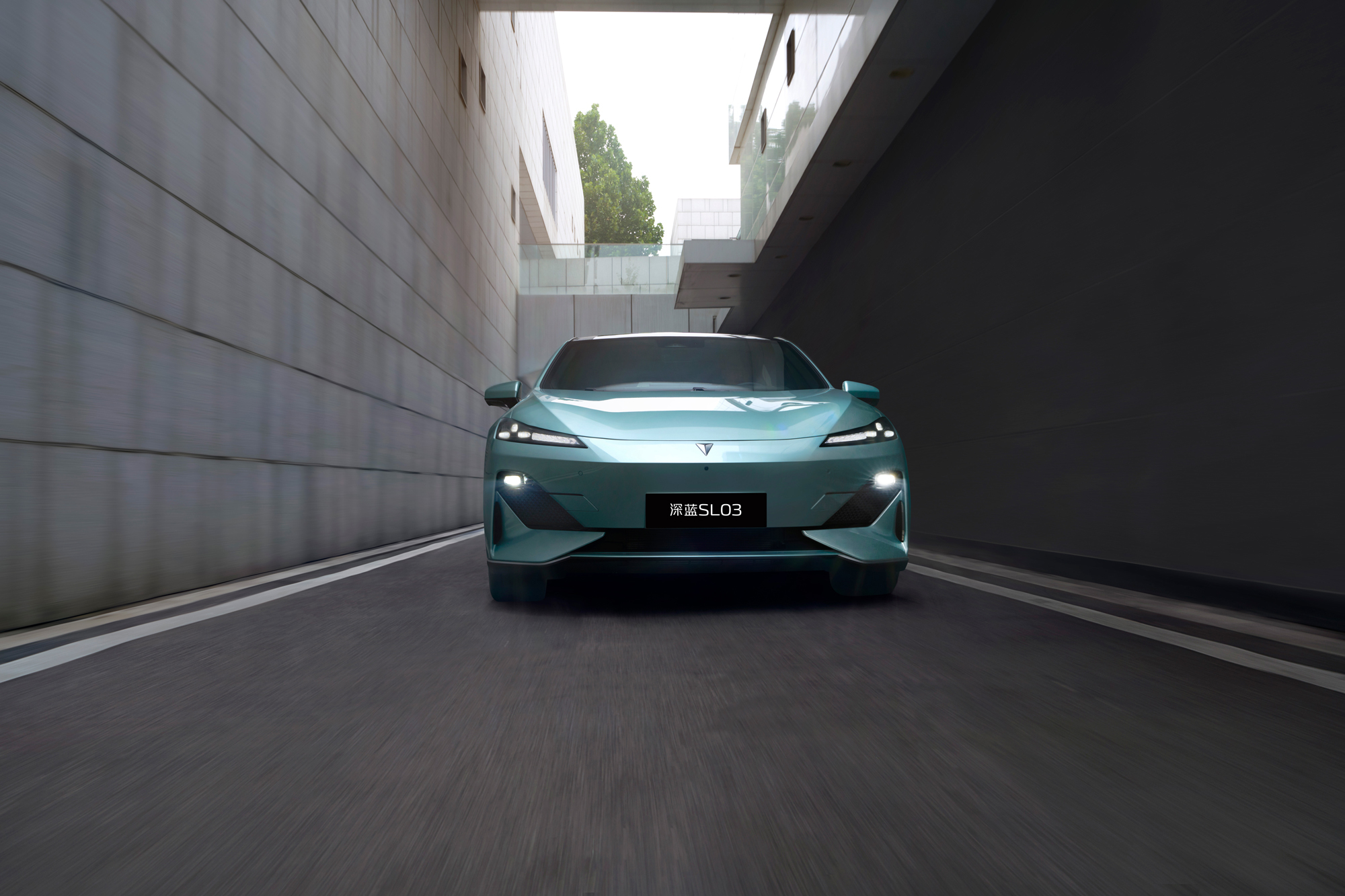 2024款長(zhǎng)安深藍(lán)SL03純電版上市 售價(jià)15.69萬(wàn)-17.39萬(wàn)元